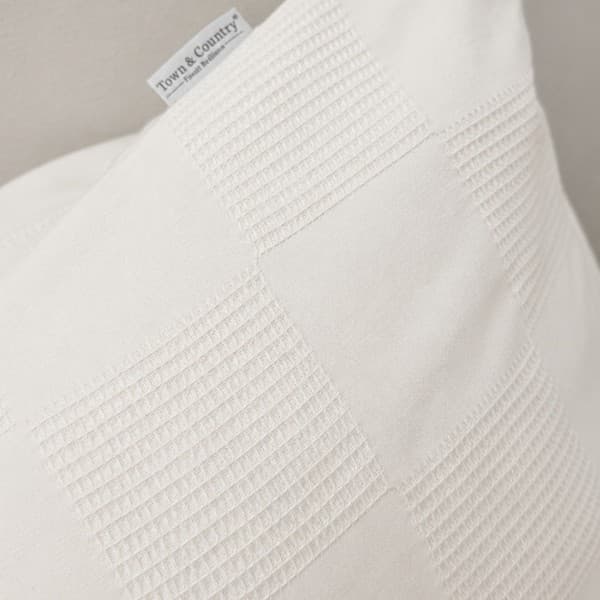 Town Country Kussensloop Waffle Square Offwhite